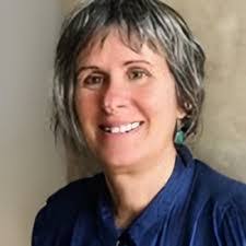 Ana Nobre's Instagram, Twitter & Facebook