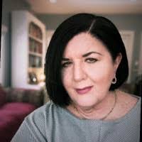 Michelle Deville's Instagram, Twitter & Facebook