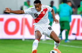 Andre carrillo's beautiful cross gives gianluca lapadula the easy tap in redirection as peru draws level with paraguay. Carrillo Peru Va Por El Primer Puesto Del Grupo C Conmebol