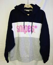 This pullover features dri technology, which is why it's really easy to clean. Snipes Hoodie Women S Fashion Tops Others Tops On Carousell