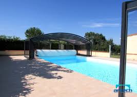 Abri De Piscine Mi Aut Artech Medyo Plus Gris Anthracite Sur Piscine 8 X 4 Metres Hauteur 2 10 Metres Au Plus Haut R Abri Piscine Piscine 8x4 Abri Terrasse