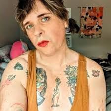 Nicole Plourde's Instagram, Twitter & Facebook