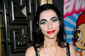 What PJ Harvey's blue eyeshadow taught me about female power