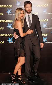 Including gerard butler's current girlfriend, past relationships, pictures together, and dating rumors, this comprehensive dating this list of gerard butler's girlfriends and rumored exes includes morgan brown, madalina ghenea, lindsay lohan, cameron diaz, brandi glanville, and jennifer aniston. Gerard Butler Grabs Jennifer Aniston S Bottom As They Pose In Paris Daily Mail Online