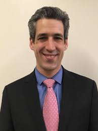 Daniel Biss storms campus with his progressive campaign
