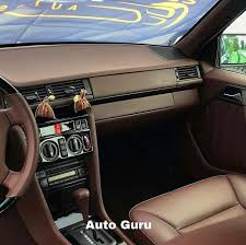 W124 Auto Shows In Germany Appointments From January 2019 Worldwide Mercedes Benz Cars Mercedes W124 Mercedes Interior