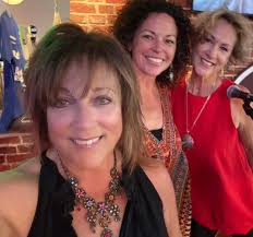 Savage Daughter Acoustic Harmony Band