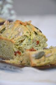 Cake Aux Courgettes Tomates Sechees Basilic Et Graines Les Recettes De Juliette Cake Courgette Recette Recettes De Cuisine