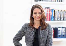 Litigation Expertin Mag Alexandra Schwarz Eroffnet Eigene Rechtsanwaltskanzlei Rechtsanwaltskanzlei Anwalt Wirtschaftsrecht