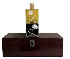 Personalized Engraved Olive Oil And Vinegar Square In 2020 Olive Oil And Vinegar Oils Olive Oil