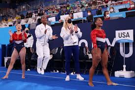 Simone arianne biles is an american artistic gymnast. Wdlusm0rwioyim