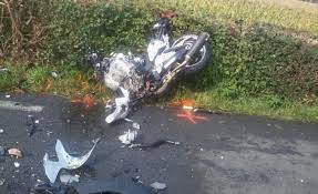 Il s'agit d'un jeune motocycliste de 24 ans qui a fait une sortie de route. Accident Mortel Au Sud D Alencon