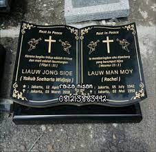 Jan 20, 2021 · info menarik dari video contoh desain model tulisan dibatu nisan kristen 081286354441 ini adalah tulisan batunisan paling dicari!, contoh batu nisan, model batu nisan kuburan islam, harga batu nisan makam, batu nisan polos, harga batu nisan granit, gambar batu nisan kosong, harga batu nisan tancap, harga batu nisan keramik, batu nisan islam. Jual Batu Nisan Kristen Buku Granite Double Di Lapak Raiza Nisan Bukalapak