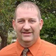 Devin Dean's Instagram, Twitter & Facebook