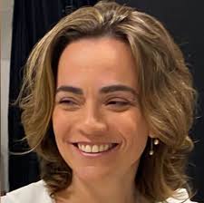 Dra. Roberta Suarez Pessôa Otorrino, Niterói