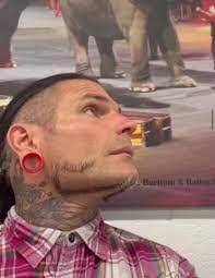 Gregg Sielaw's Instagram, Twitter & Facebook