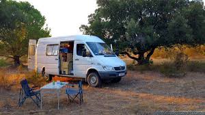 Vacances Libres En Famille A Bord D Un Mercedes Sprinter 4x4 Amenage L Aventure Tout Confort De Belgique En Espagne L Autocaravane 4x4 Mercedes Sprinter 4x4
