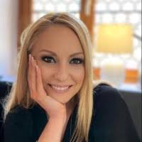 5 perfiles de «Peggy Klaus»