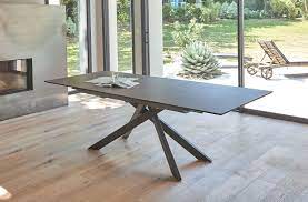 table extensible avec plateau en ceramique teinte grise table ceramique extensible table extensible table salle a manger