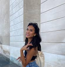 The fashion channel explores fashion trends, personal style and wardrobe ideas. Amalie Star Model Poses Fitness Fashion Instagram Ideas Photography