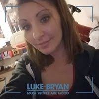 Toni Capps's Instagram, Twitter & Facebook