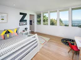 Photo 18 Of 34 In Kids Pre Teen Girl Photos From An Iconic Portland Home With Sweeping Mountain Views Asks 1 75m Dwell