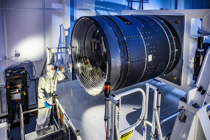 world largest digital camera