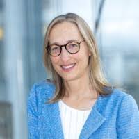 Lorraine Sachs's Instagram, Twitter & Facebook