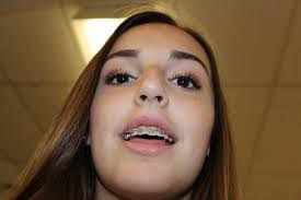 Ashley Armbruster's Instagram, Twitter & Facebook