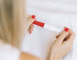 Sintomas De Gravidez Os Primeiros Sinais Antes Do Atraso Menstrual Revista Crescer Gravidez