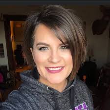 Can someone give this a white background