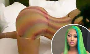 Nicki Minaj reacts to having her VERY racy twerking video uploaded to porn  site | Daily Mail Online