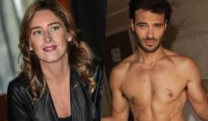 Maria elena boschi classe 1981 è una politica italiana, capogruppo di italia viva alla camera dei deputati, ruolo che ricopre da settembre del 2019. Maria Elena Boschi Beccata A Fregene In Dolce Compagnia Quanto La Stringe Giulio Berruti