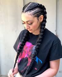 Next, we have long braids that have been placed on one side. 38 Sexiest French Braid Hairstyles That Are Easy To Try
