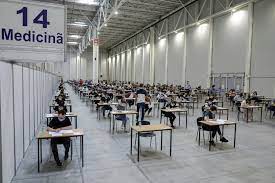 Scoala sanitara postliceala carol davila bucuresti este membra a modului de nursing european din 1999. Bucuresti Examen Admitere Umf Carol Davila 26 Iulie 2020 Inquam Photos