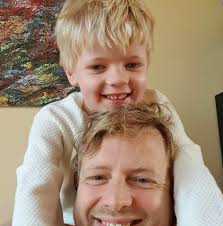 Is it just me or did Larian get rid of the double extra attack for padlocks  and also we can't loot the Deva mace anymore? I tried both