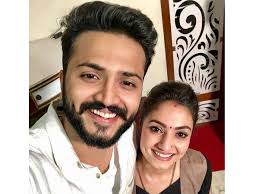 Also find latest vijay suriya news on etimes. Agnisakshi S Sannidhi Aka Vaishnavi Gowda To Quit The Show After Vijay Suriya Left Filmibeat