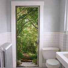 Moduli individuali e di gruppo, orientati ad acquisire specifiche competenze per la realizzazione autonoma di soggetti con la tecnica del trompe l'oeil. Decoration De Porte Avec Chemin Dans La Foret En Trompe L Oeil Cet Adhesif De Porte Est Parfait Pour Personnali Trompe L Oeil Porte Trompe L Oeil Porte Maison