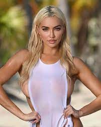 LINDSEY PELAS 8X10 Celebrity Photo Photograph | eBay