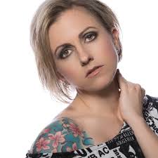 Beauty Headshots: Two Lights & No Background