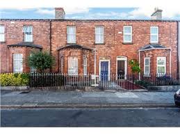 If you do need to make a visit to a store, please check directly with the store website for the very latest change to hours or store closures. 33 Upper Saint Columbas Road Drumcondra Dublin 9 Horan Estate Letting Agents 4268195 Myhome Ie Residential