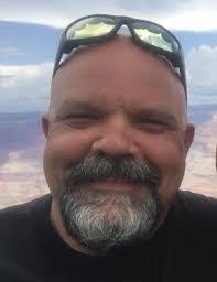 Erin Luttrell's Instagram, Twitter & Facebook