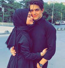 image uploaded by find images and videos about حجاب and صور حب on we heart it the cute couple selfies cute muslim couples cute couples photography