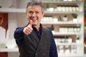 Pupo — gelato al cioccolato (mtv history 2011). Chi E Pupo Vita Privata Moglie Figlie E Curiosita Su Enzo Ghinazzi