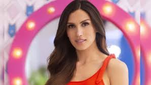 Check spelling or type a new query. Protagonista De Lala S Spa Isabella Santiago Cumple Su Sueno Cual Es