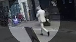 De vries has died after being shot in amsterdam on july 6 2021. Cctv Captures Sound Of Dutch Journalist Peter R De Vries Shooting World News Sky News