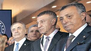 Süper lig'de şampiyon beşiktaş'ın başkanı ahmet nur çebi katıldığı televizyon kanalında futbol gündemine dair değerlendirmeler yaptı. Mustafa Cengiz Ahmet Agaoglu Ali Koc Ve Ahmet Nur Cebi Den 2021 Mesaji Spor Haberleri