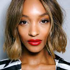 You can let the waves go to your shoulders just for fun this year. How To Get Beach Waves On Short Hair The 8 Easiest Tutorials