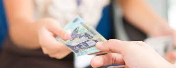 Alocatia pentru sustinerea familiei este o forma de sprijin pentru familiile cu venituri reduse care au in crestere si ingrijire copii in varsta de pana la 18 ani si care se acorda prin dispozitia primarului. AlocaÅ£ia Pentru SusÅ£inerea Familiei 2019 Cuantum Beneficiari Si CondiÈ›ii De Acordare