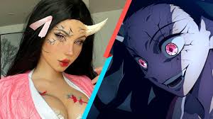 Kimetsu no Yaiba: Ahora critican a una chica por un sensual cosplay de  Nezuko — Kudasai